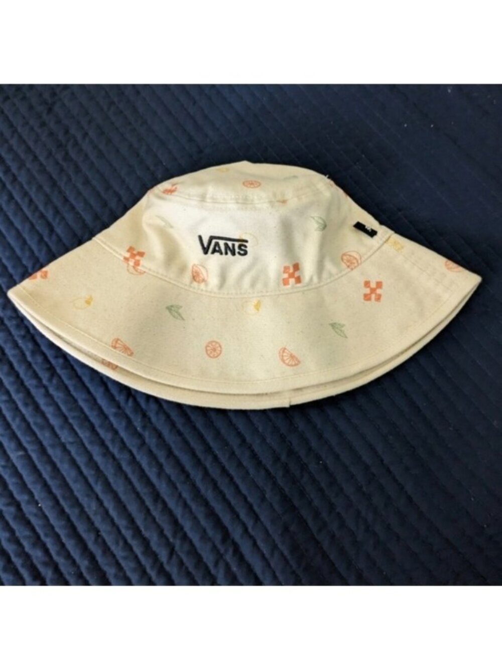VANS Lizzie Armanto Bucket Hat Allover Citrus Print Adult  Small Medium 062026